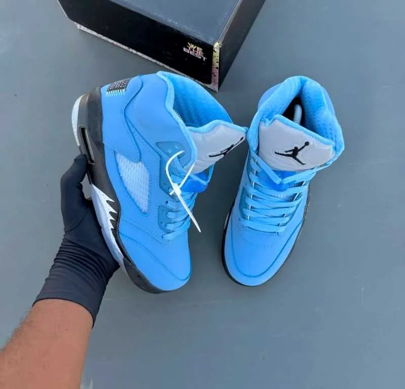 JORDAN 5 Sneakers for sale in Kumasi Metropolitan, Ashanti, Ghana