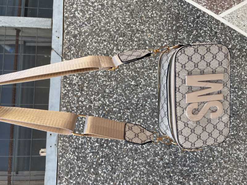 handbag for sale in Ashaiman Municipal, Greater Accra, Ghana