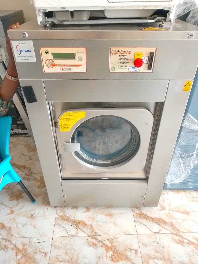 laundry washing machine for sale in Adenta, Greater Accra, Ghana