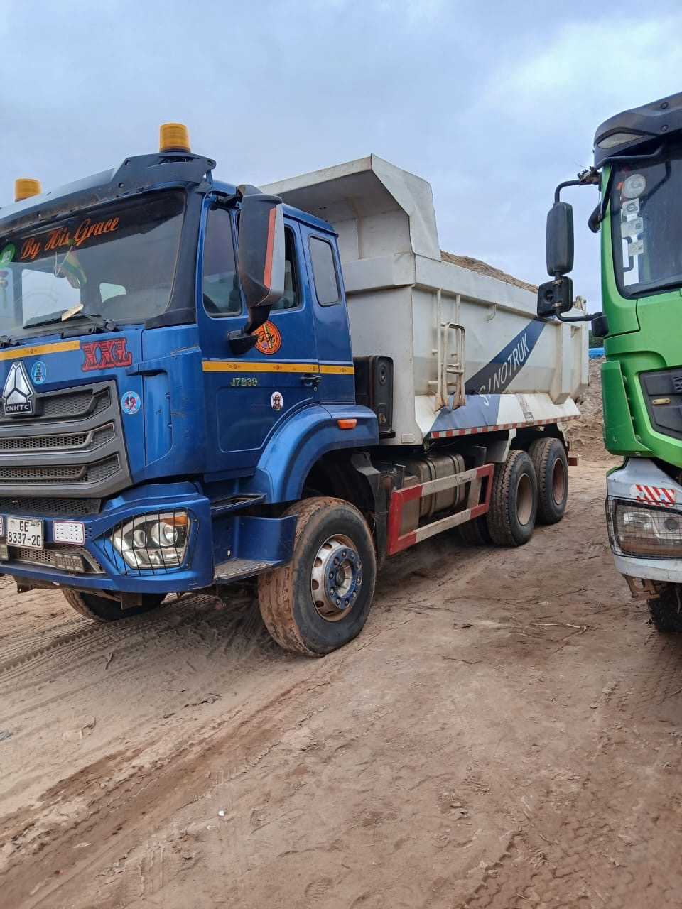 GHANAIAN USED TIPPER TRUCKS for sale in Kumasi Metropolitan, Ashanti Region, Ghana
