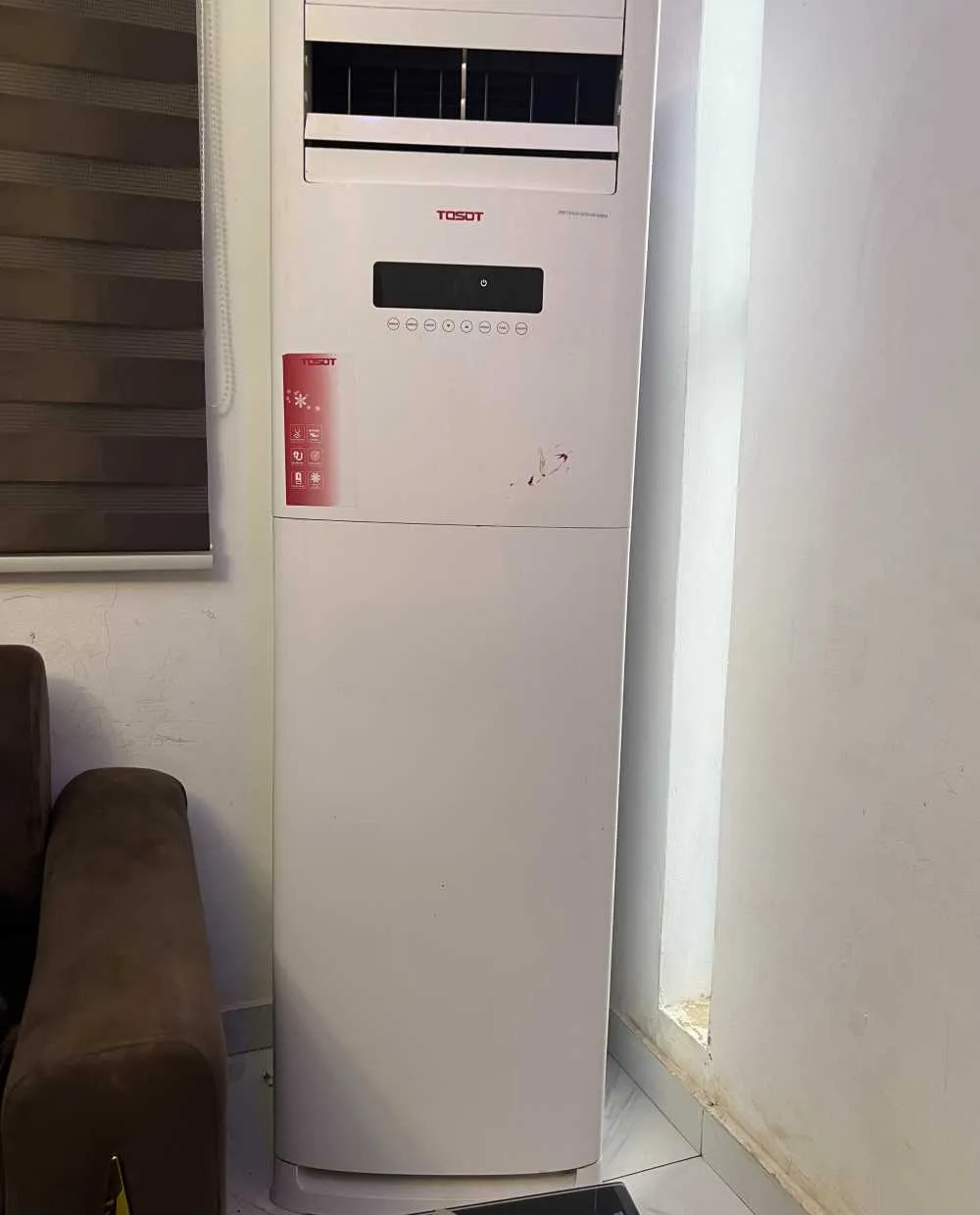 2.5 horse power Air Conditioner for sale in Ga Municipal, Greater Accra, Ghana