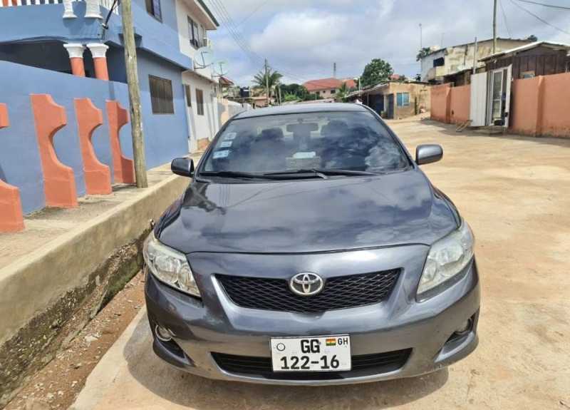 Toyota Corolla Car for sale in Obuasi Municipal, Ashanti, Ghana
