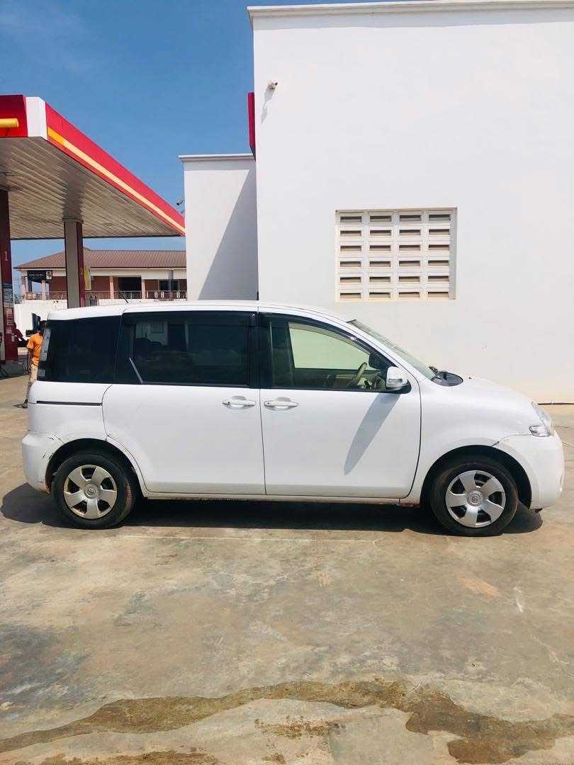 Toyota Seinta Car for sale in Upper East, Ghana