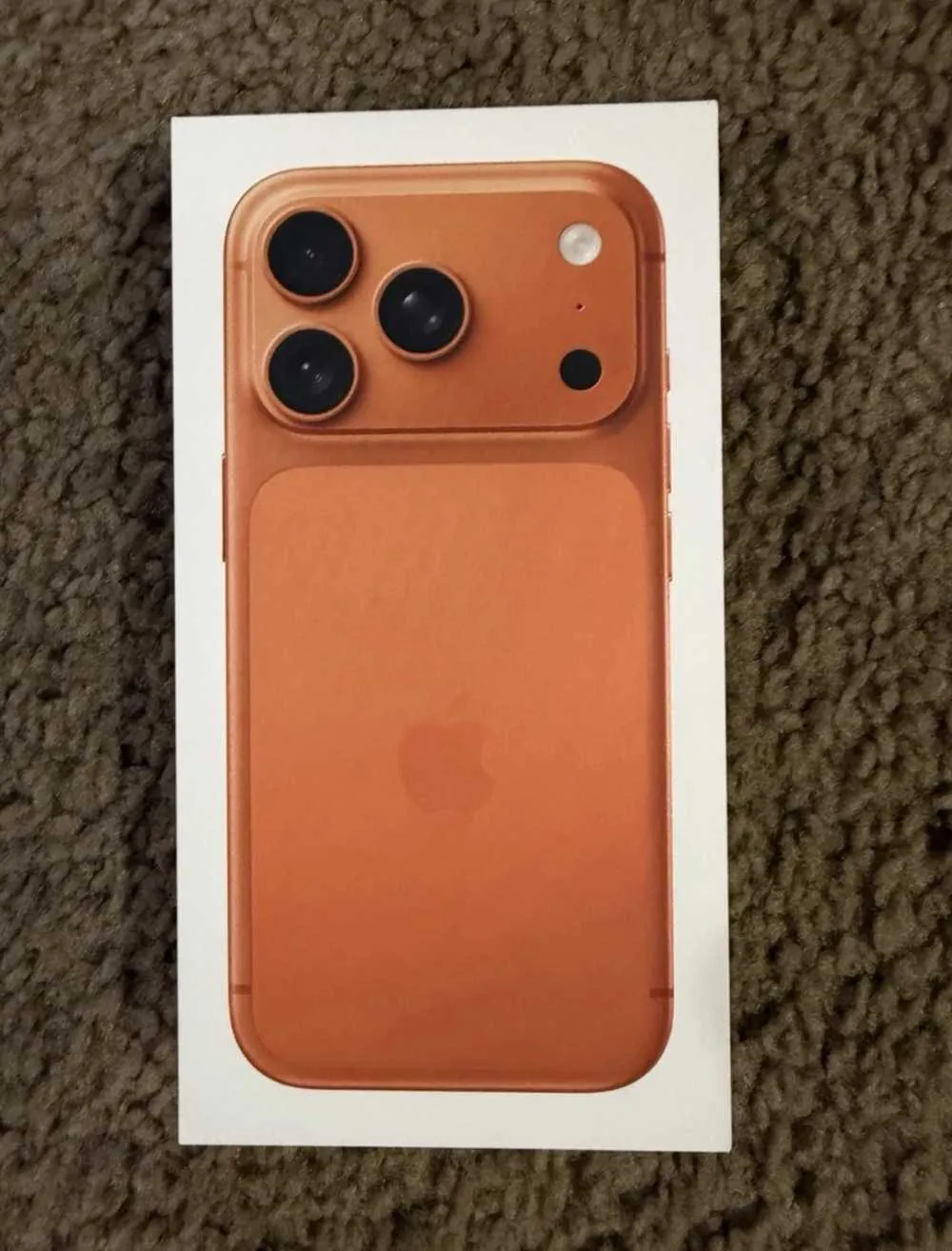 Brand new Apple iPhone 17 pro max 512Gb for sale in Accra Metropolitan, Greater Accra, Ghana