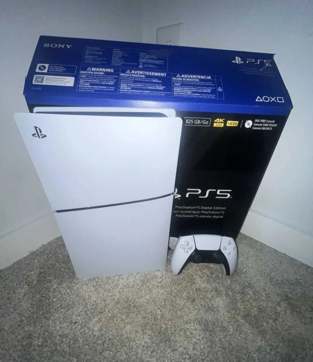 Used PlayStation 5 slim for sale in Accra Metropolitan, Greater Accra, Ghana