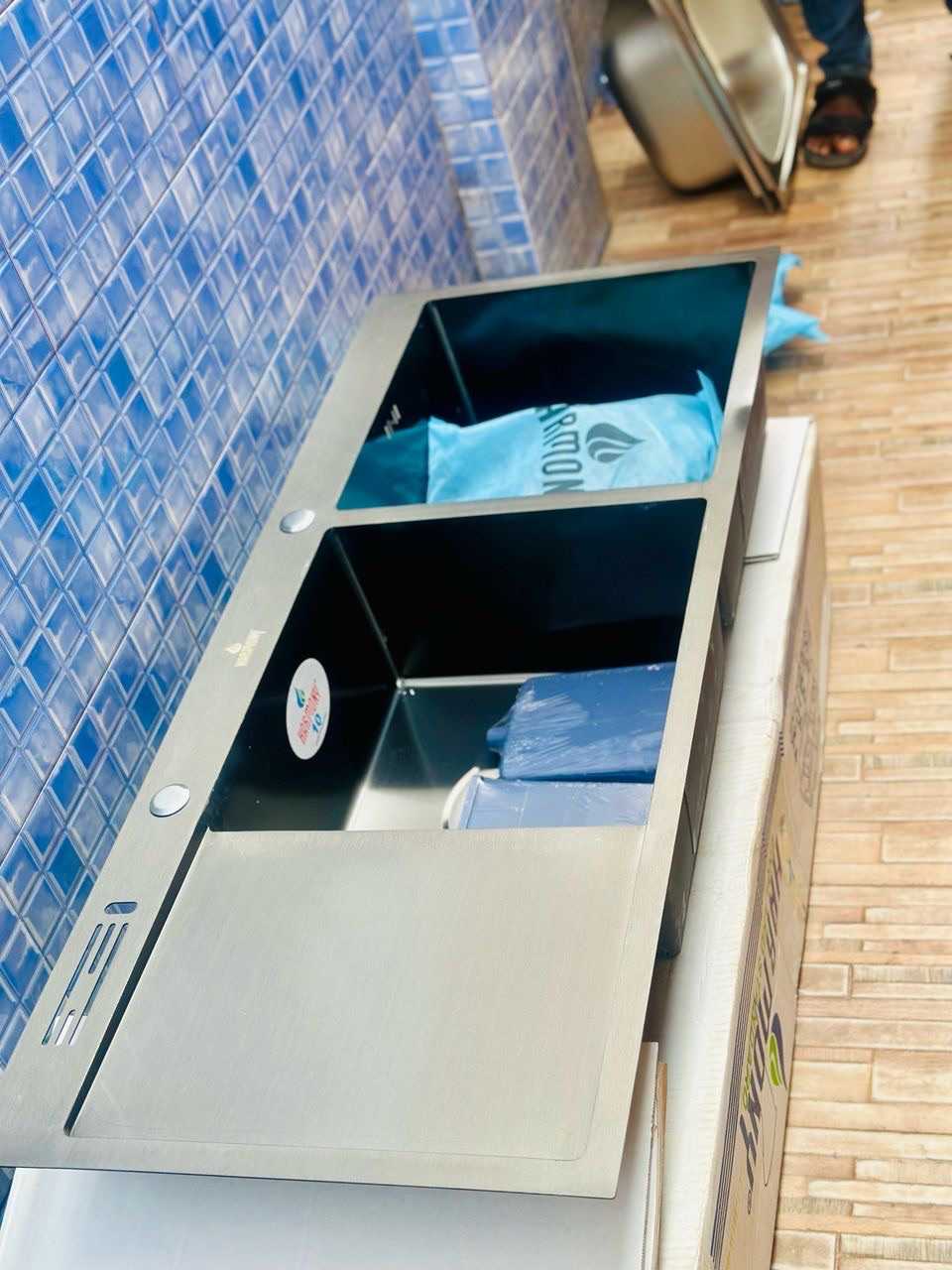 Two bowl one arm cabinet sink_kitchen sink complete for sale in Accra Metropolitan, Greater Accra, Ghana