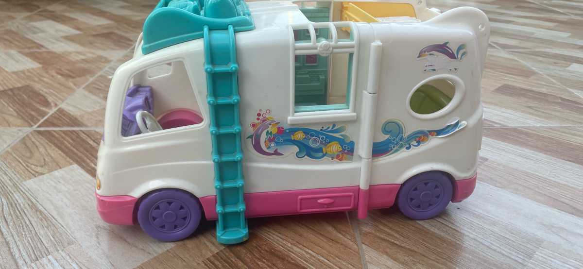Used toy van Kids Item for sale in Nungua, Greater Accra, Ghana