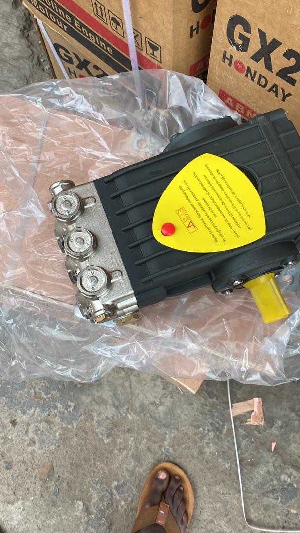 New 7.5hp washing bay pump head for sale in Kasoa, Greater Accra, Ghana