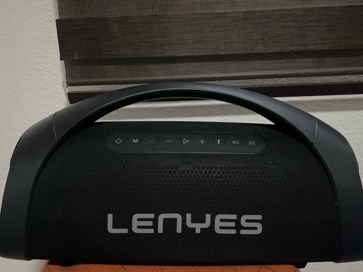 New LENYES Speaker for sale in Accra Metropolitan, Greater Accra, Ghana