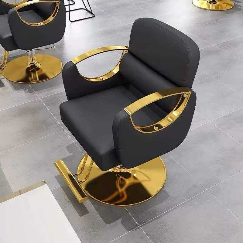 New Saloon and Barbershop chairs for sale in Dansoman, Greater Accra, Ghana