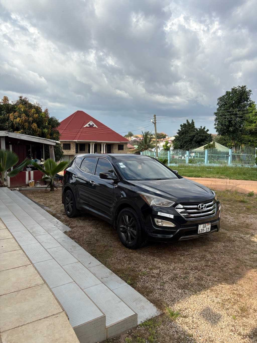 Used Hyundai Santa Fe 2.0T sports for sale in Ashanti, Ghana