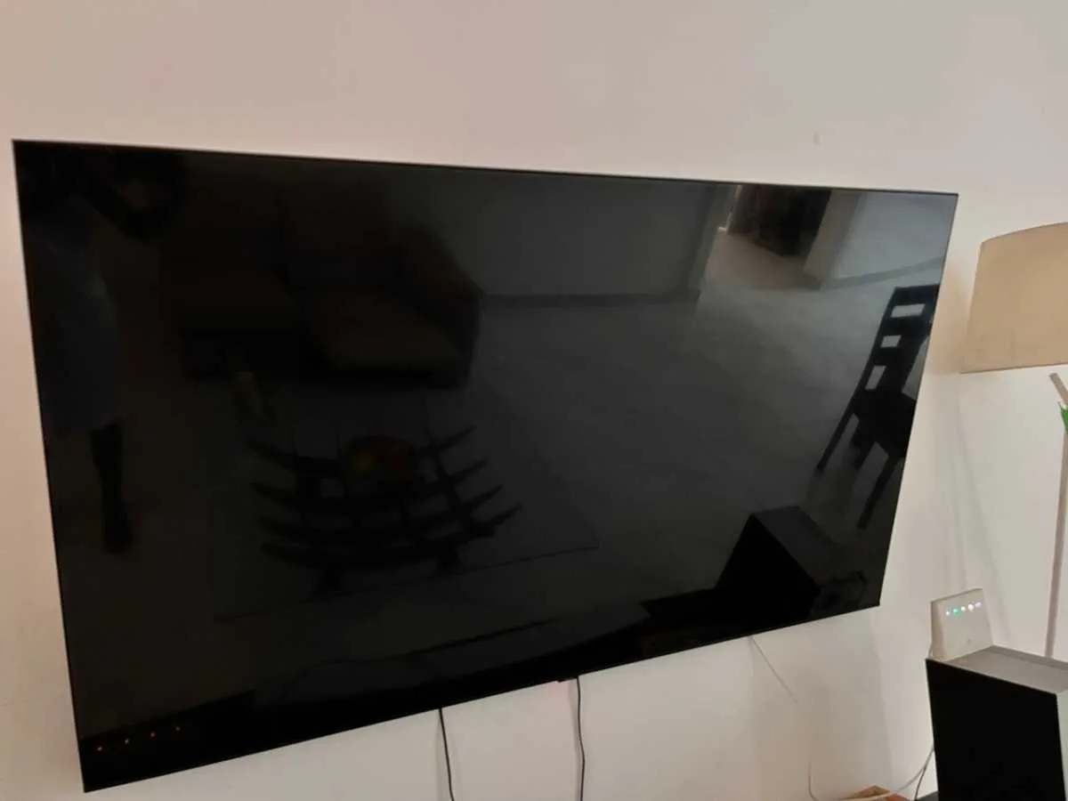 Used Samsung TU8000 Crystal UHD 4K Smart TV for sale in Adenta, Greater Accra, Ghana