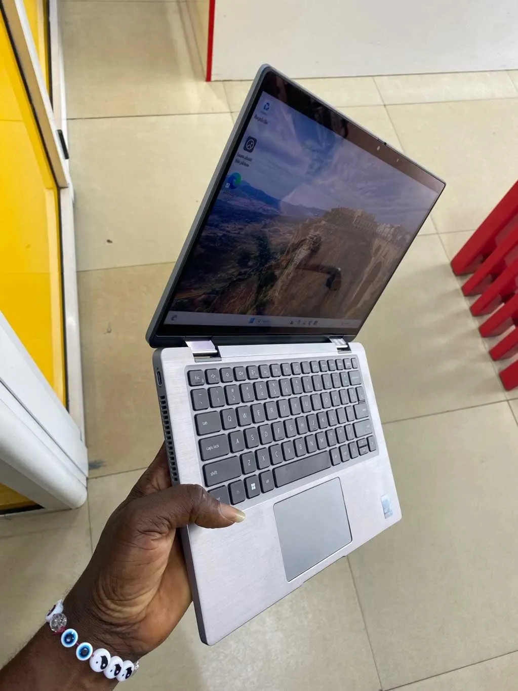 Dell Latitude 7320 i7 11th Gen