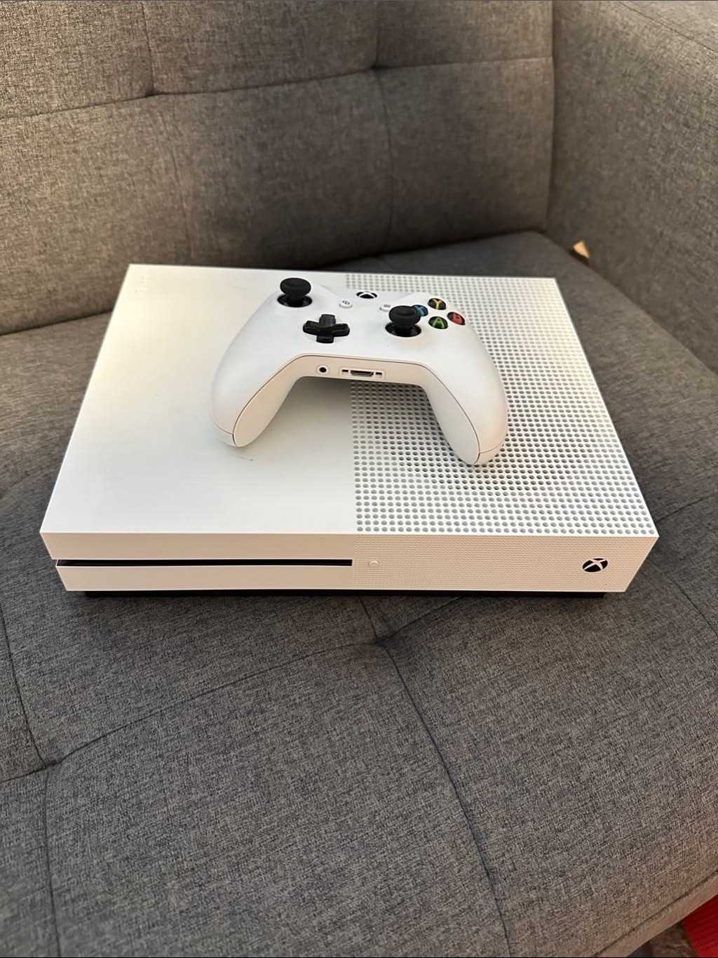 xbox one s with 14 games for sale in Ga Municipal, Greater Accra, Ghana