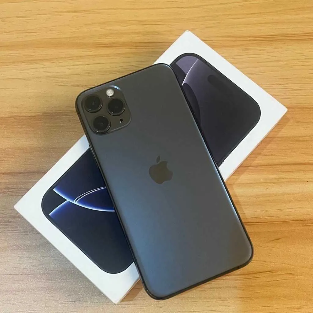 Used iPhone 11 Pro 256 for sale in Kumasi Metropolitan, Ashanti Region, Ghana