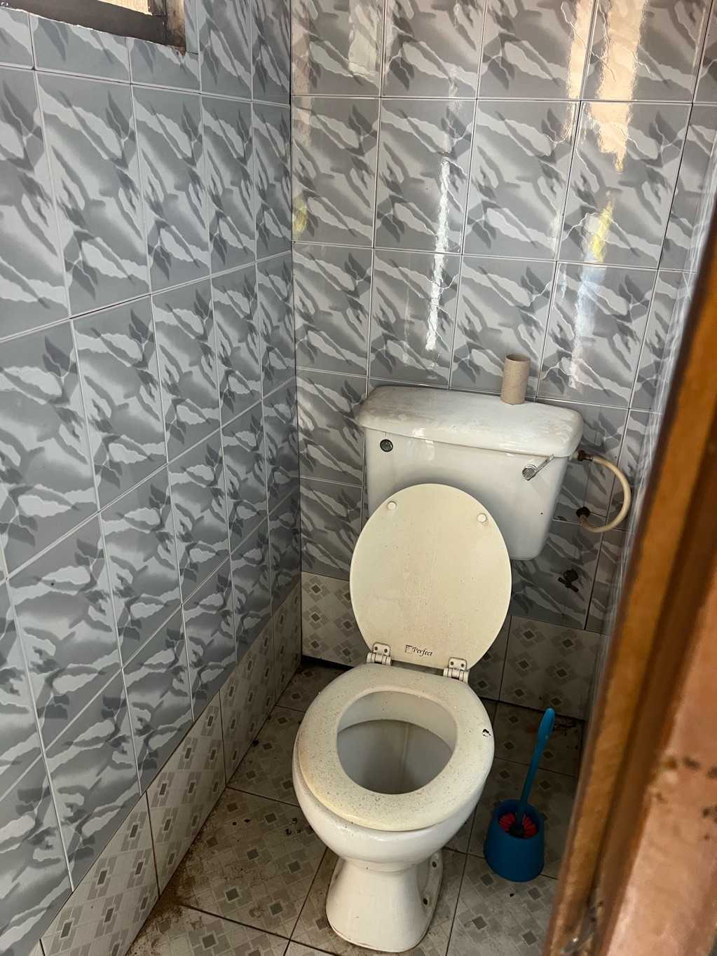 single self contained for sale in Accra Metropolitan, Greater Accra, Ghana