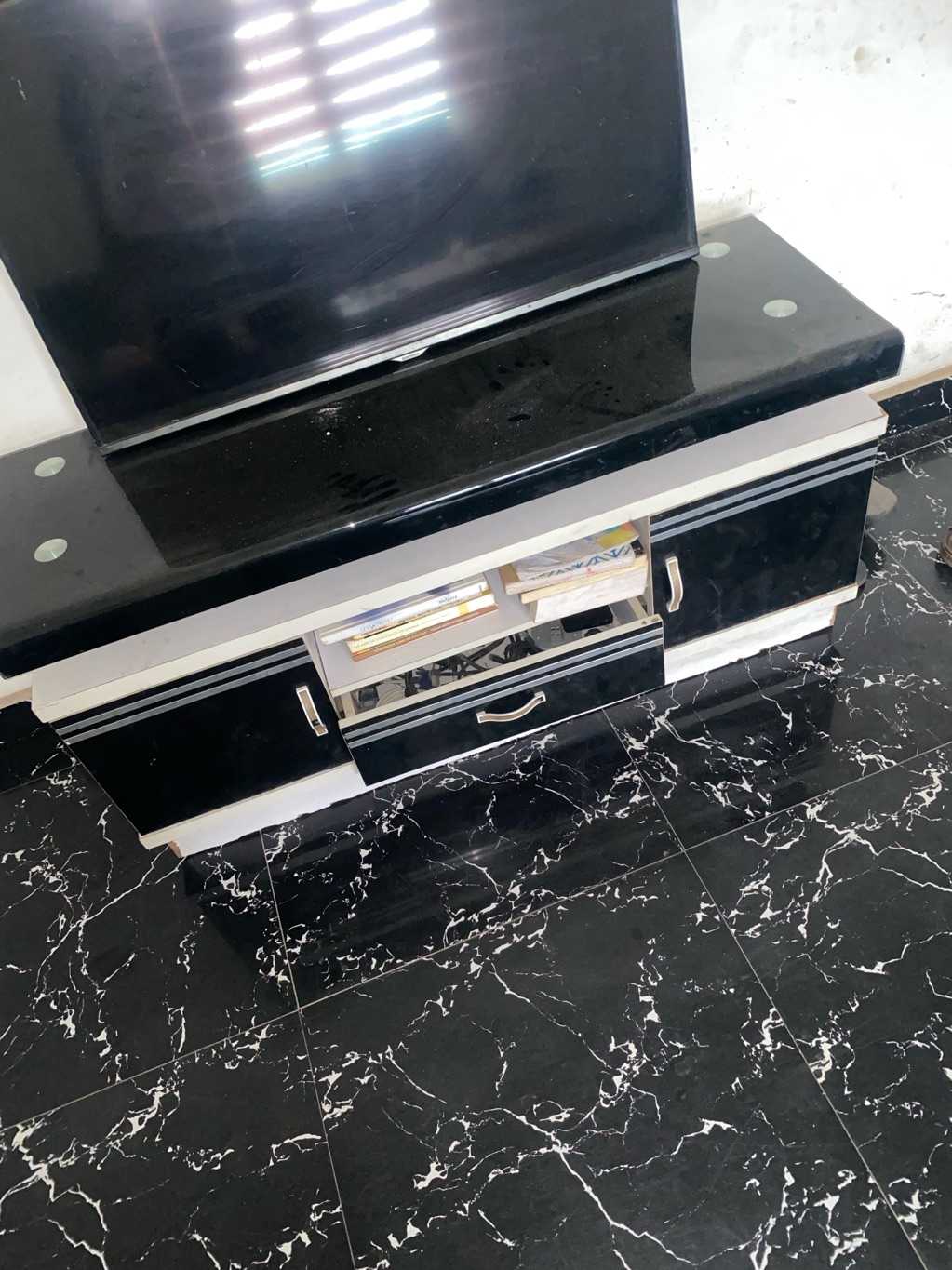 Used TV Stand Appliance for sale in Kwabre, Ashanti, Ghana